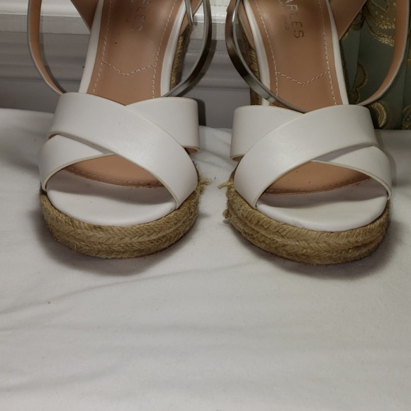 Charles David 7 White & Silver Wedges - Picture 2 of 8